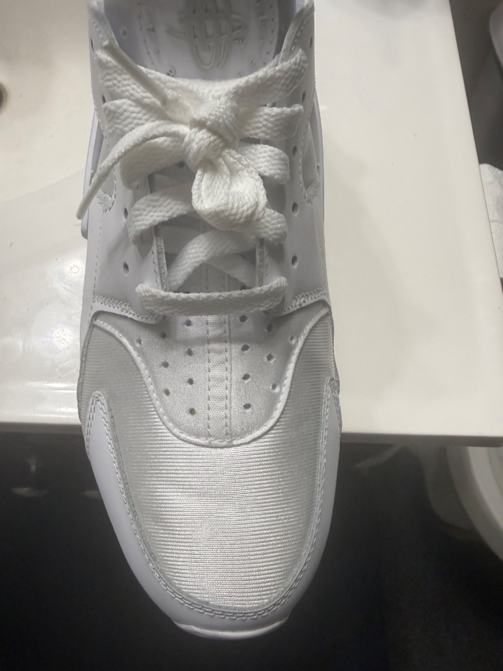 Nike Air Huarache’s - Picture 5 of 9
